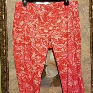 Cropped Capri Fitted Coral Yoga Pants